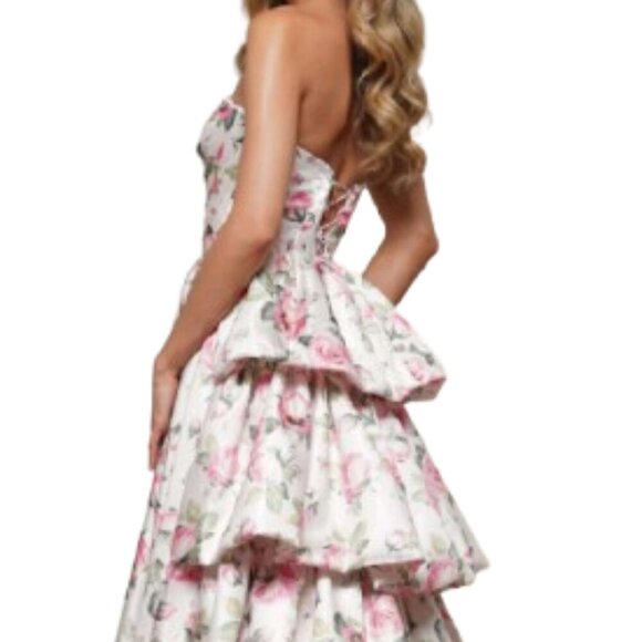 NWT Colors Dress 3608 Prom Dress Green Size 8 - Picture 3 of 6